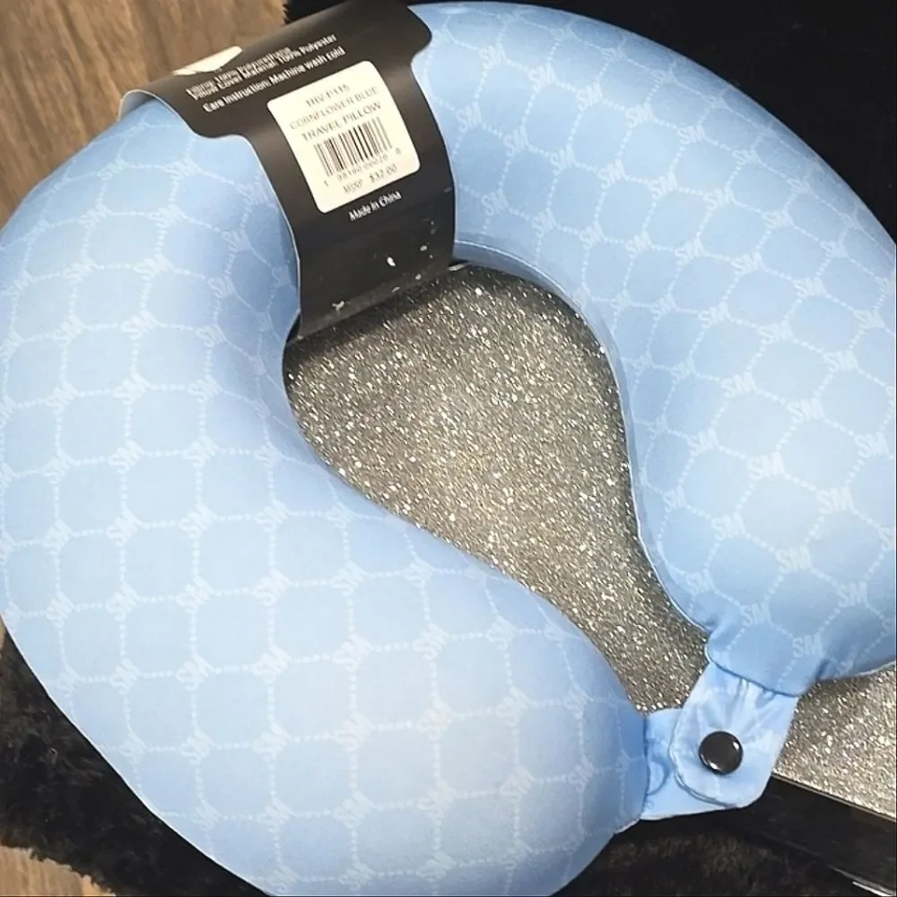 Steve Madden Logo Memory Foam Travel‎ Pillow- Blue